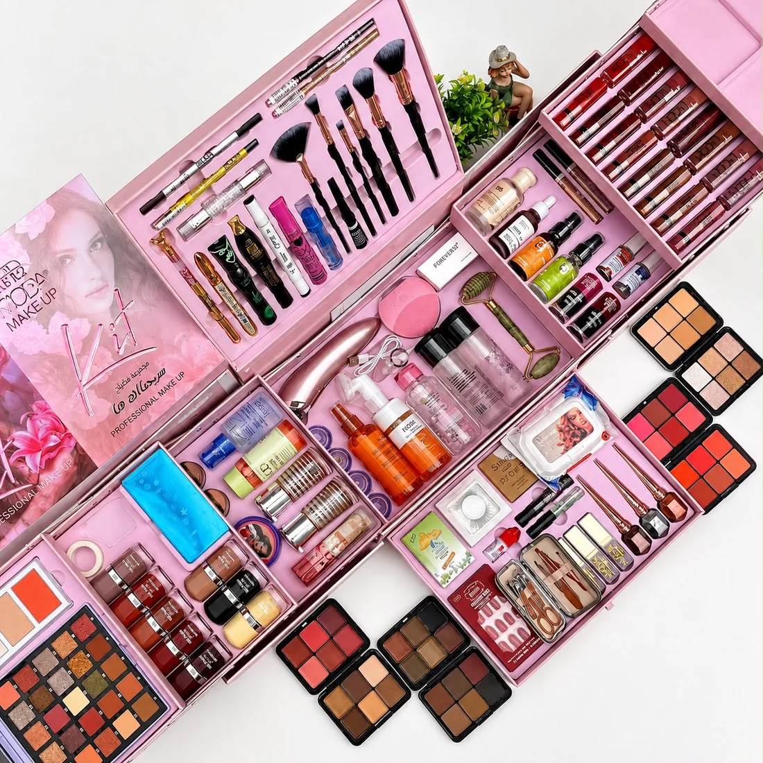 Professional All in One Makeup Kit مجموعة مكياج احترافية متكاملة
